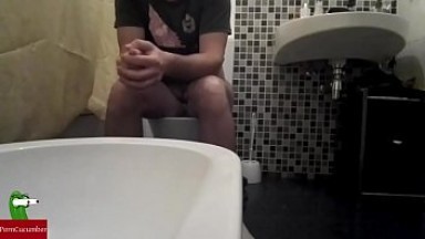 Shitting and then fucking in the toilet. Homemade voyeur taped my amateur gf